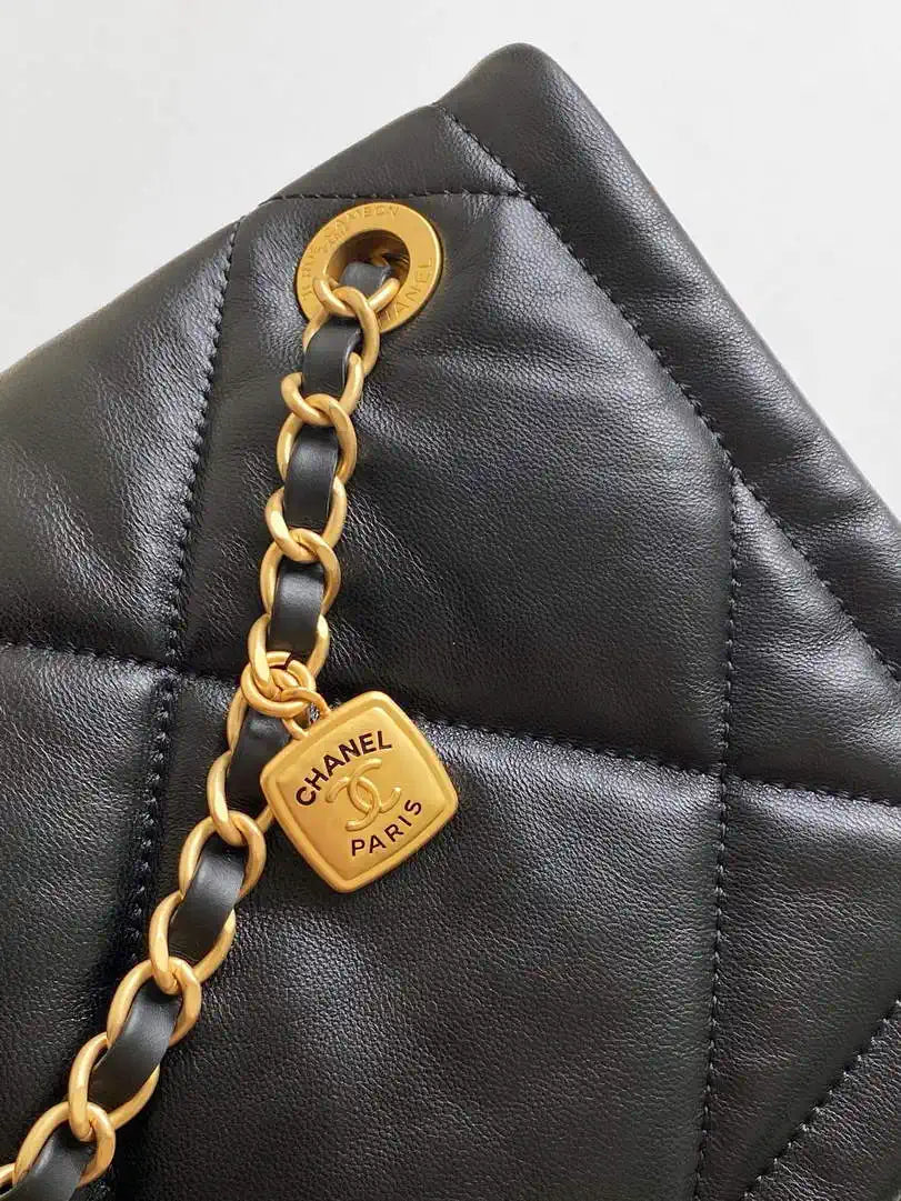 Chanel Maxi Flapbag 25K Lambskin AS5727 Black