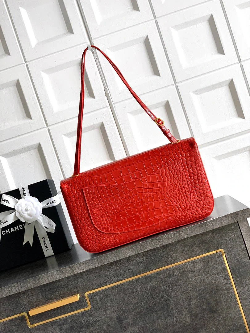 Chanel Maxi Flapbag Grained calfskin & gold-tone metal AS6231 Crocodile pattern Red - Default Title - View 3