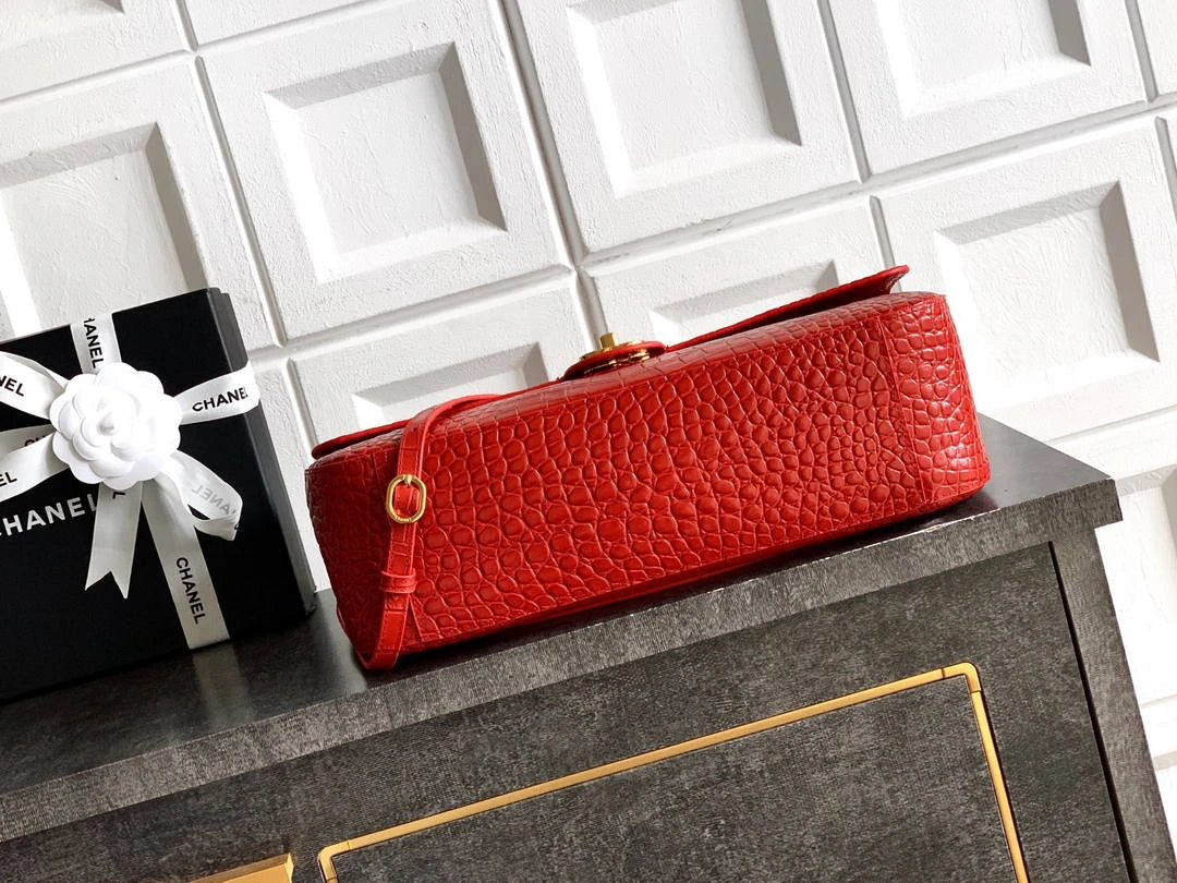 Chanel Maxi Flapbag Grained calfskin & gold-tone metal AS6231 Crocodile pattern Red - Default Title - View 4