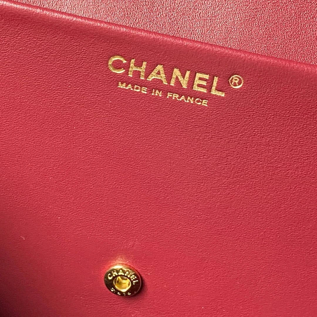 Chanel Maxi Flapbag Grained calfskin & gold-tone metal AS6233 Crocodile pattern Black - Default Title - View 9