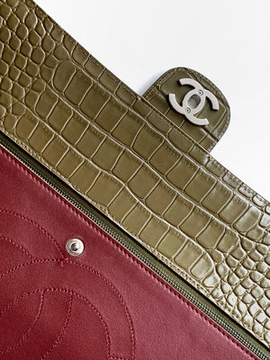 Chanel Maxi Flapbag Grained calfskin & gold-tone metal AS6233 Crocodile pattern Green - Default Title - View 6