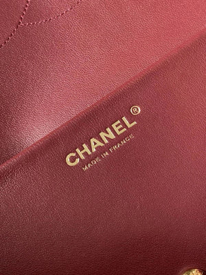 Chanel Maxi Flapbag Grained calfskin & gold-tone metal AS6233 Crocodile pattern Red - Default Title - View 9