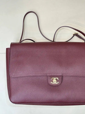 Chanel Maxi Flapbag Grained calfskin & gold-tone metal AS6233 Wine Red - Gold - View 3