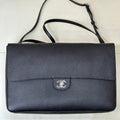 Chanel Maxi Flapbag Grained calfskin & gold-tone metal AS6233 Black - Gold - View 1