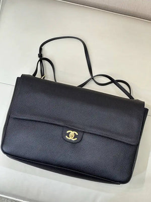 Chanel Maxi Flapbag Grained calfskin & gold-tone metal AS6233 Black - Gold - View 13