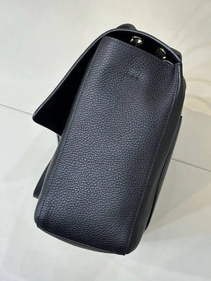 Chanel Maxi Flapbag Grained calfskin & gold-tone metal AS6233 Black - Gold - View 20