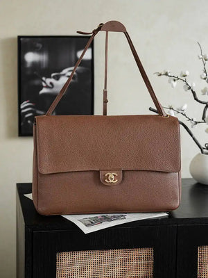 Chanel Maxi Flapbag Grained calfskin & gold-tone metal AS6233 Gold Brown - Gold - View 1