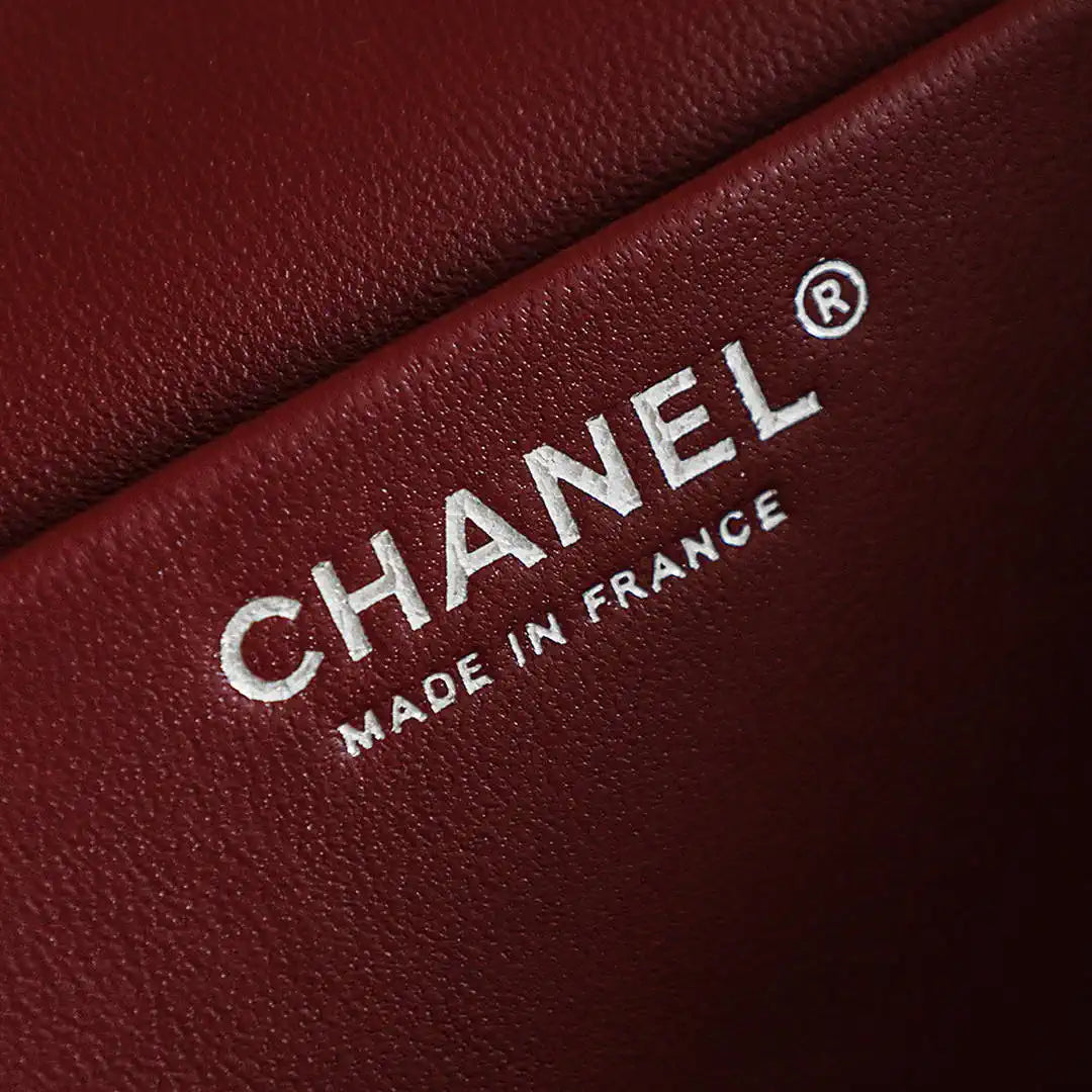 Chanel Maxi Flapbag Grained calfskin & gold-tone metal AS6233 Gold Brown - Gold - View 18
