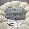 Chanel Maxi Flapbag Grained calfskin & gold-tone metal AS6233 Light Gray - Gold - View 1