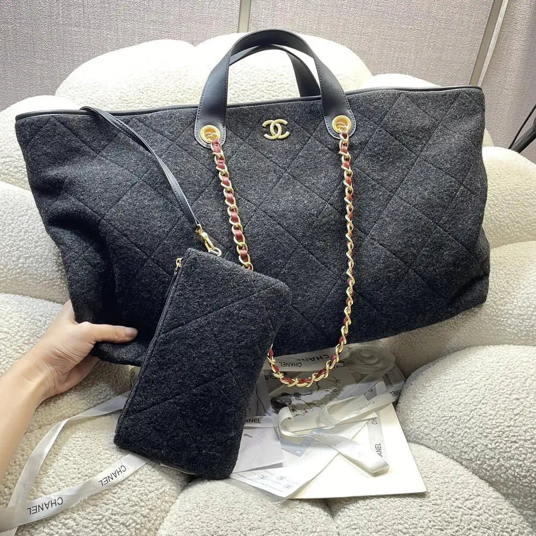 Chanel Maxi Shopping Bag Wool & Gold-Tone Metal AS5852 Black