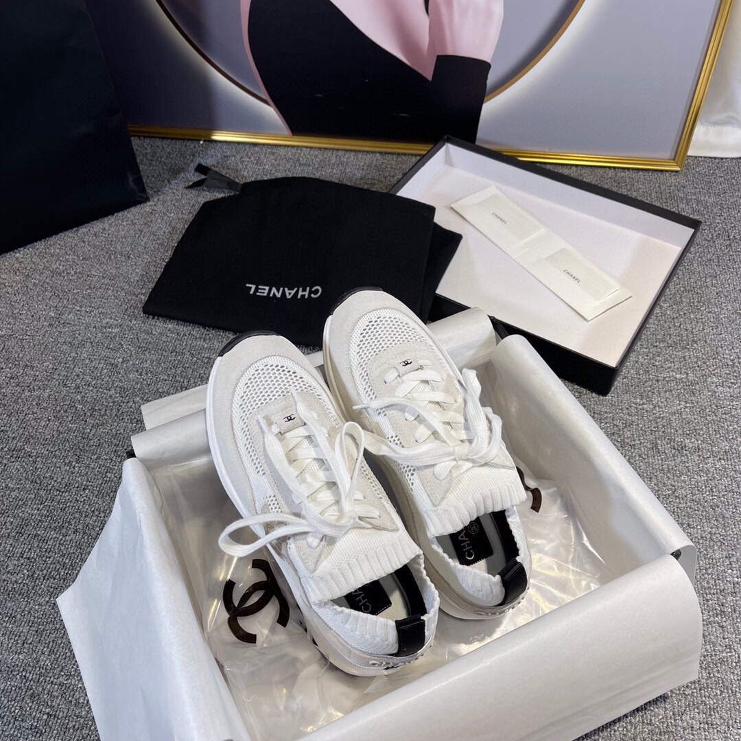 Chanel Men Women's Sneaker Shoes G38750 White and Grey Calfskin