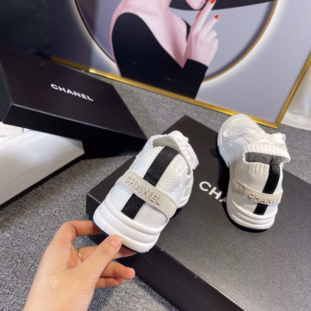 Chanel Men Women's Sneaker Shoes G38750 White and Grey Calfskin