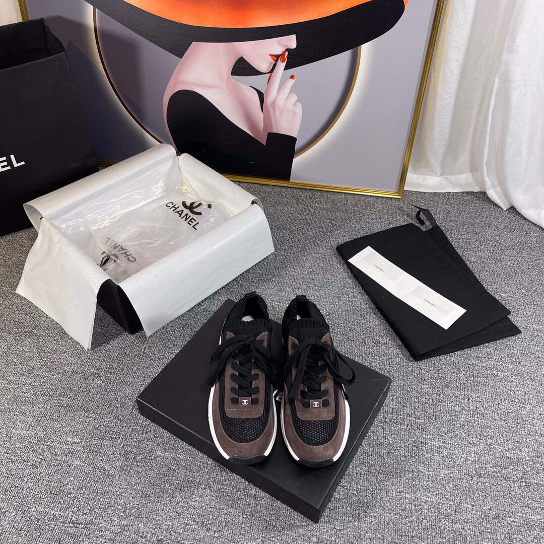 Chanel Men Women's Sneaker Shoes G38750 Dark Brown and black Calfskin - 34 - View 2