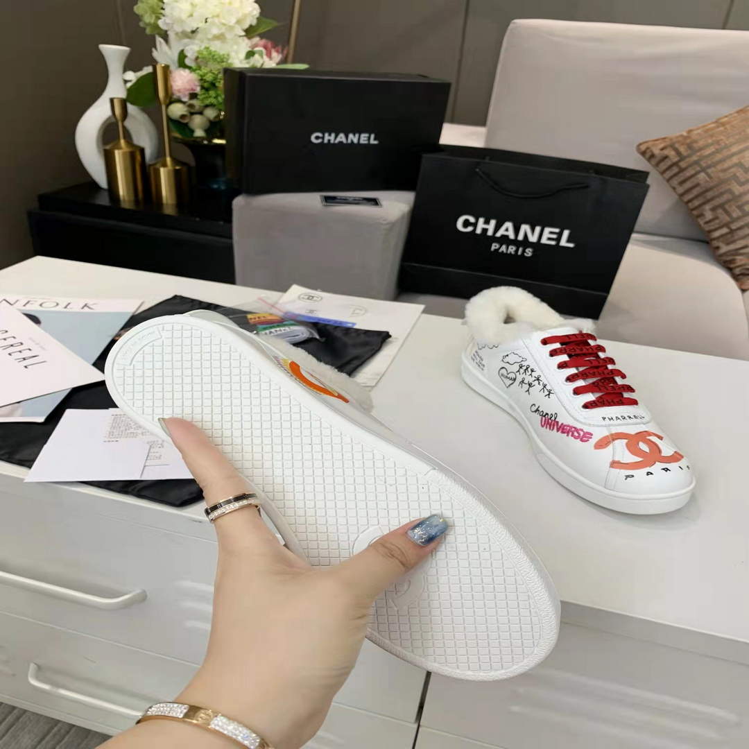 Chanel Men Women's Sneaker Wholsale Chanel x Pharrell Shoes Lambskin C90089