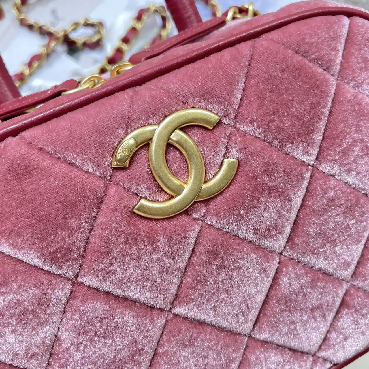 Chanel Mini Bowling Bag Suede & Gold-Tone Metal AS5572 Pink