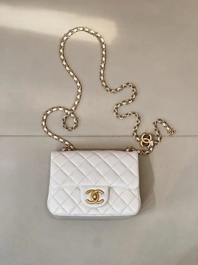 Chanel Mini Flap Shiny Lambskin & Gold-Tone Metal AS5758 White