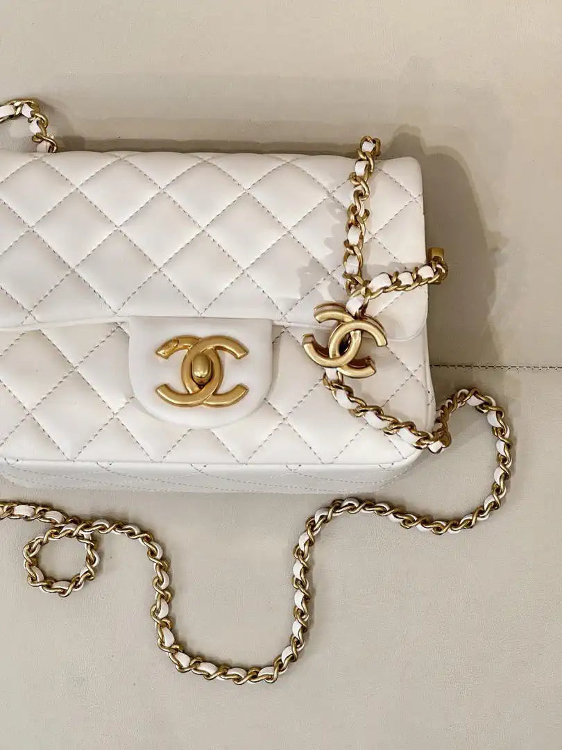 Chanel Mini Flap Shiny Lambskin & Gold-Tone Metal AS5758 White