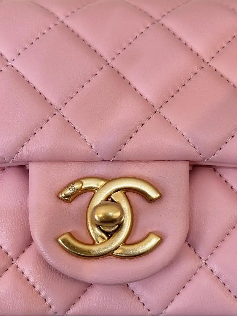 Chanel Mini Flap Shiny Lambskin & Gold-Tone Metal AS5759 Pink