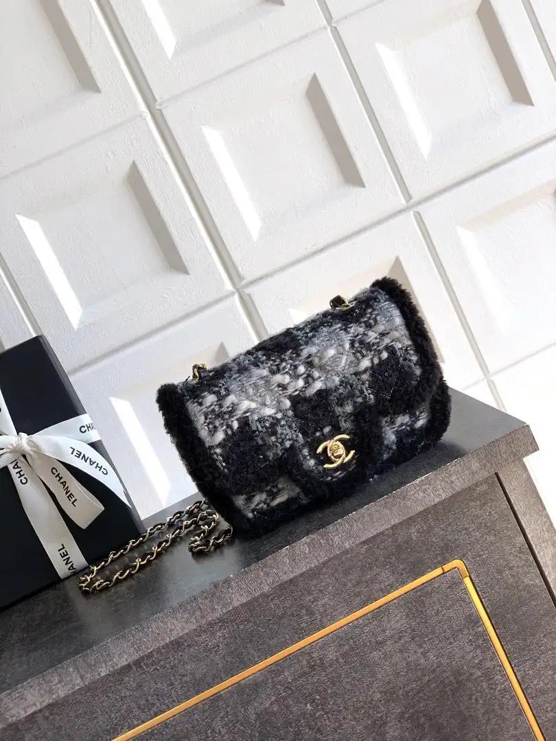 Chanel  Mini Tweed Shearling Lambskin & Gold-Tone Metal AS5685 Black & Gray