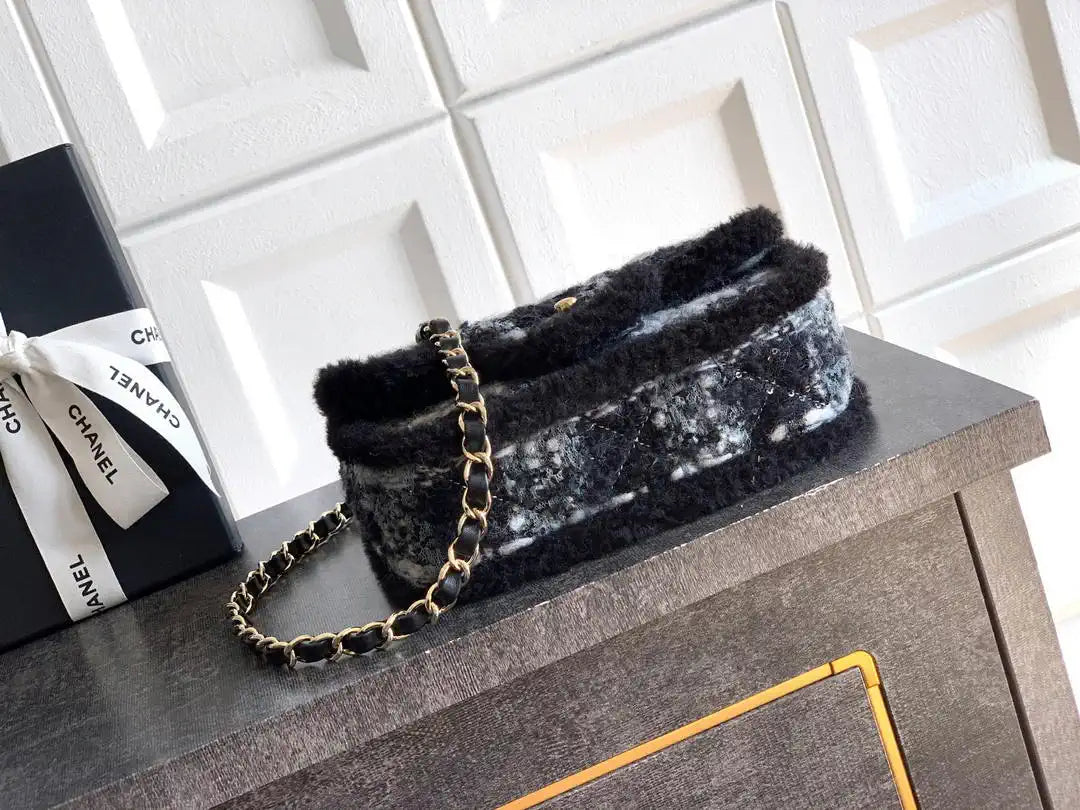 Chanel  Mini Tweed Shearling Lambskin & Gold-Tone Metal AS5685 Black & Gray