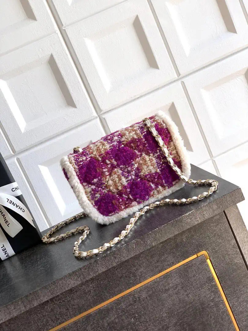 Chanel  Mini Tweed Shearling Lambskin & Gold-Tone Metal AS5685 Fuschia Pink