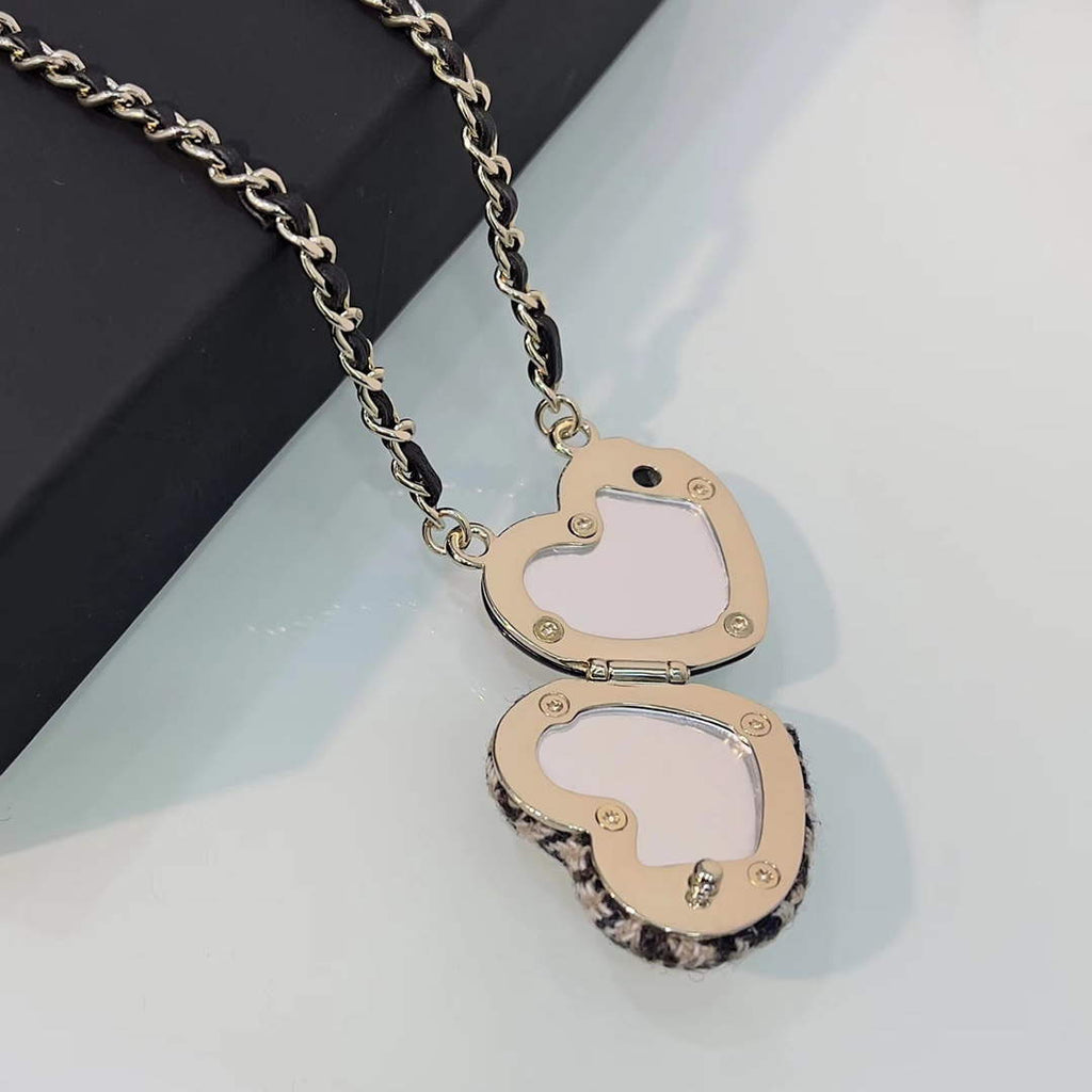 Chanel Necklace Fashion Designer Jewelry CC32133