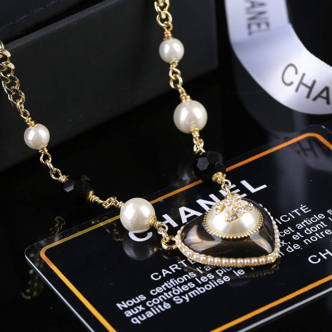 Chanel Necklace Jewelry Designer Chanel  J11946