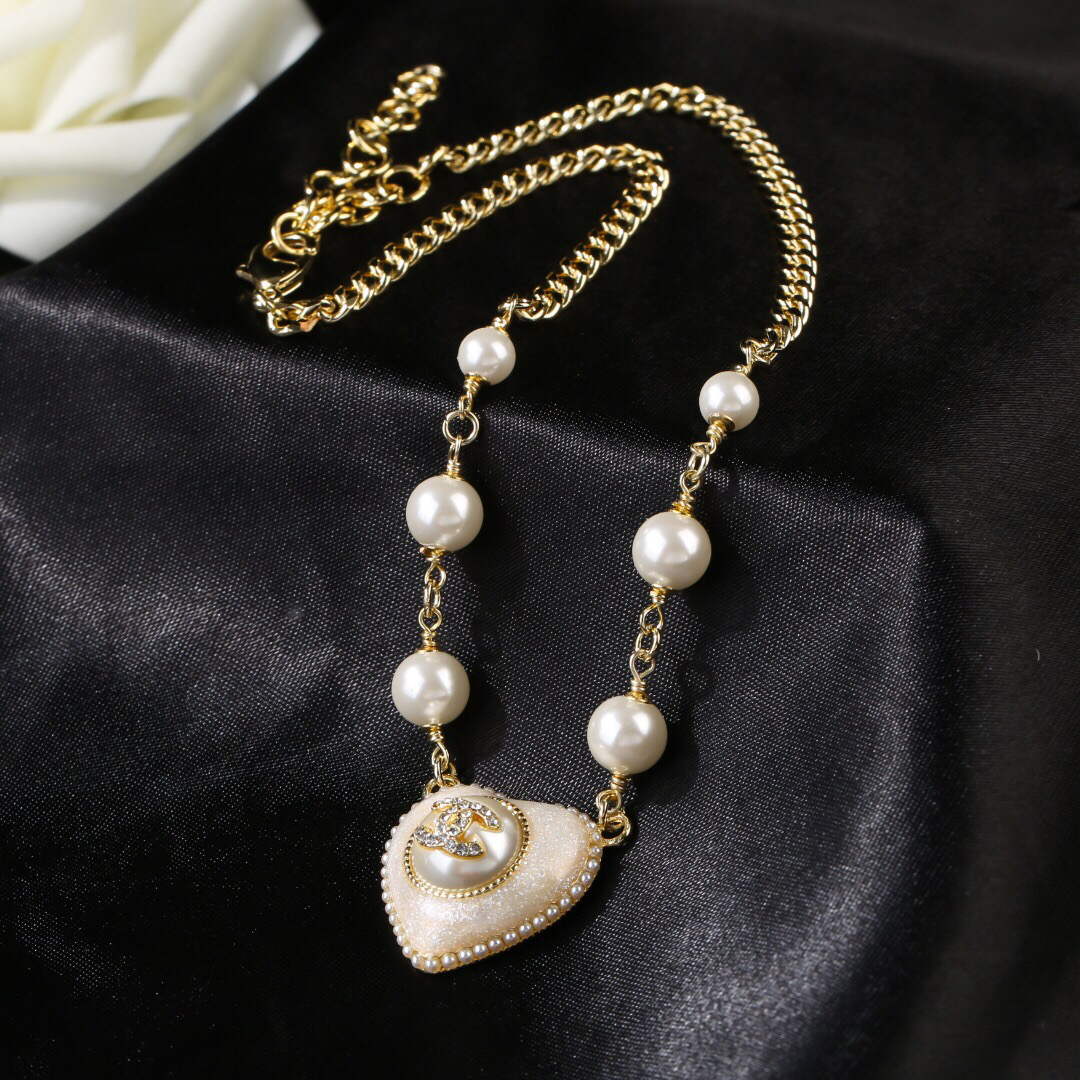 Chanel Necklace Jewelry Designer Chanel  J11945