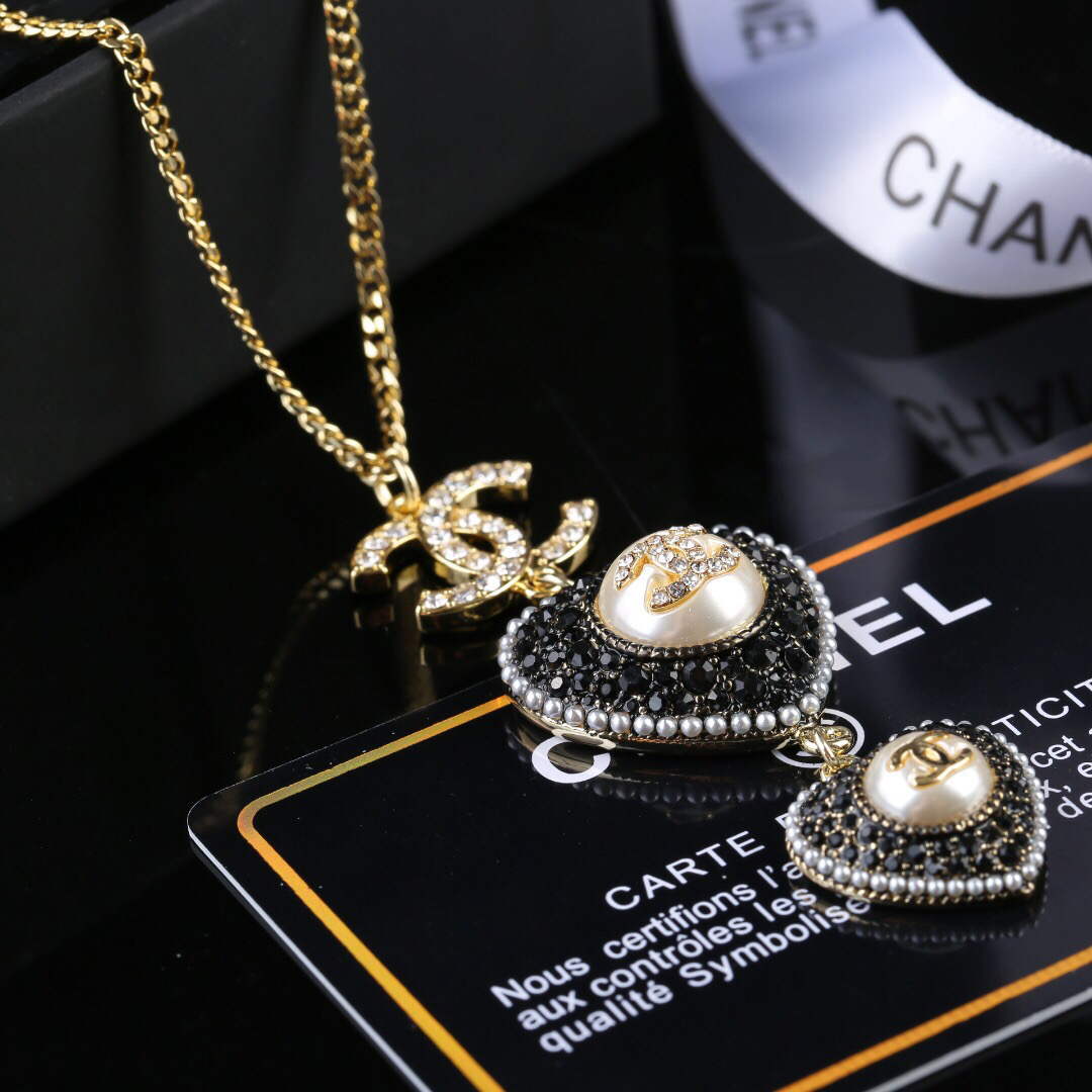Chanel Necklace Jewelry Designer Chanel  J11949