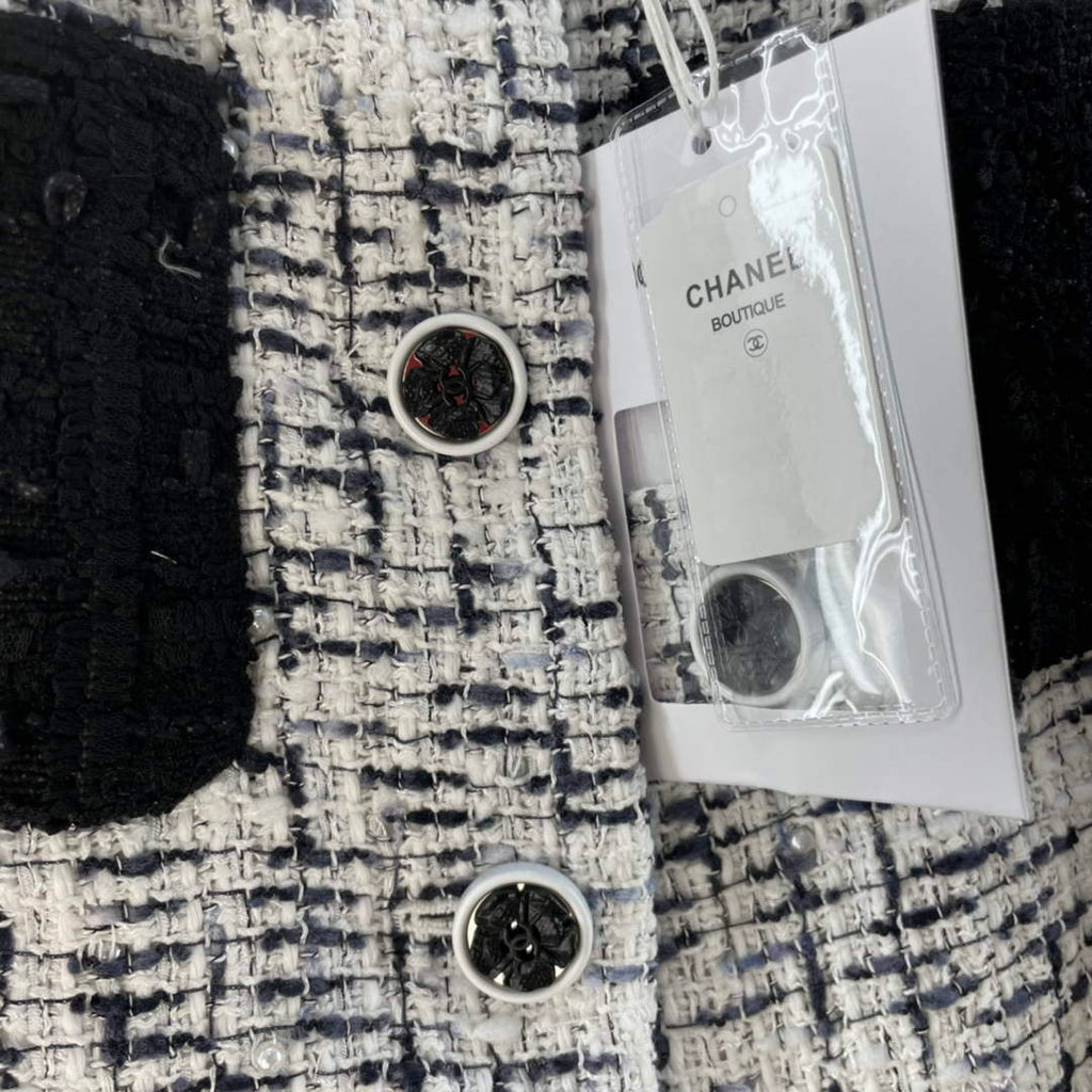 Chanel P73609 Women's Fashion Clothing Jacket C58711