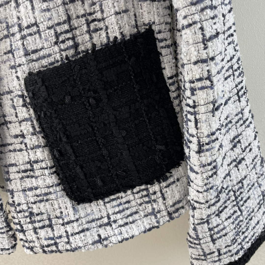 Chanel P73609 Women's Fashion Clothing Jacket C58711