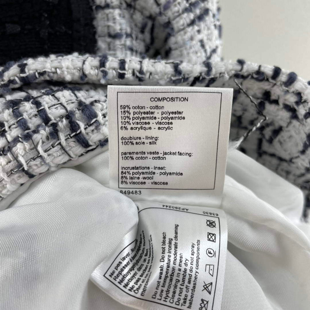 Chanel P73609 Women's Fashion Clothing Jacket C58711