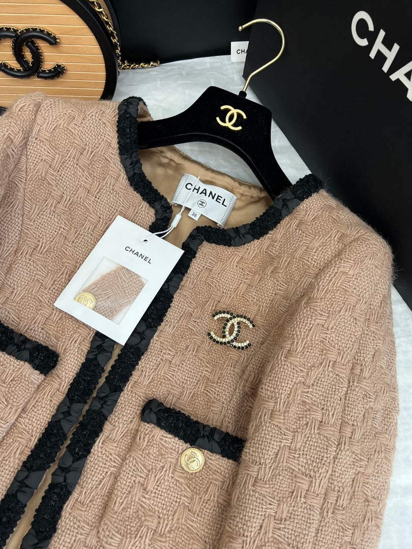 Chanel P73609 Women's Fashion Clothing Jacket C58712