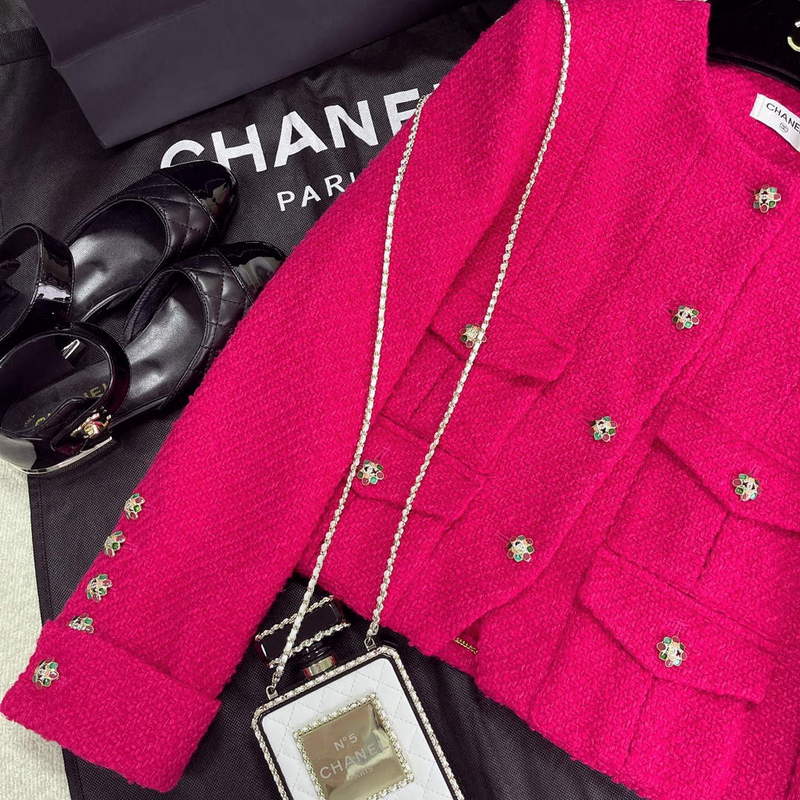 Chanel P73609 Women's Fashion Clothing Jacket C58716