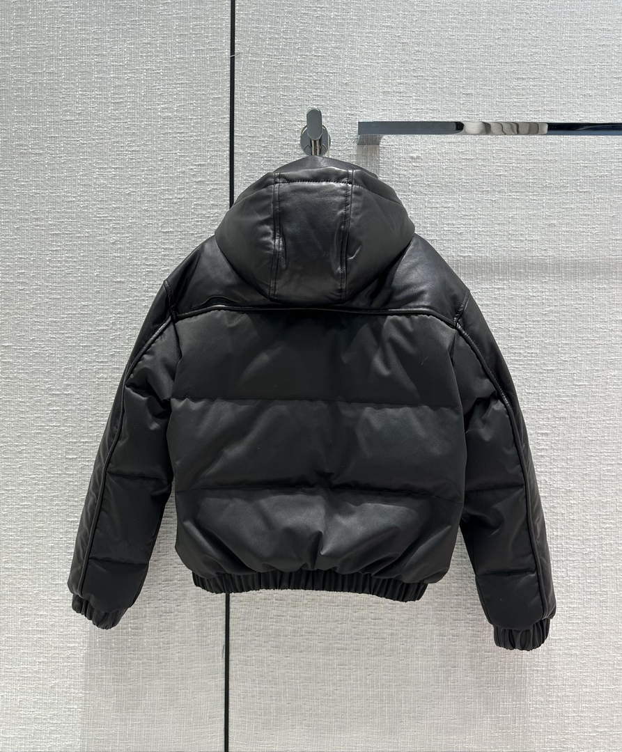 Chanel P73609 Women's Fashion Clothing Jacket C58717
