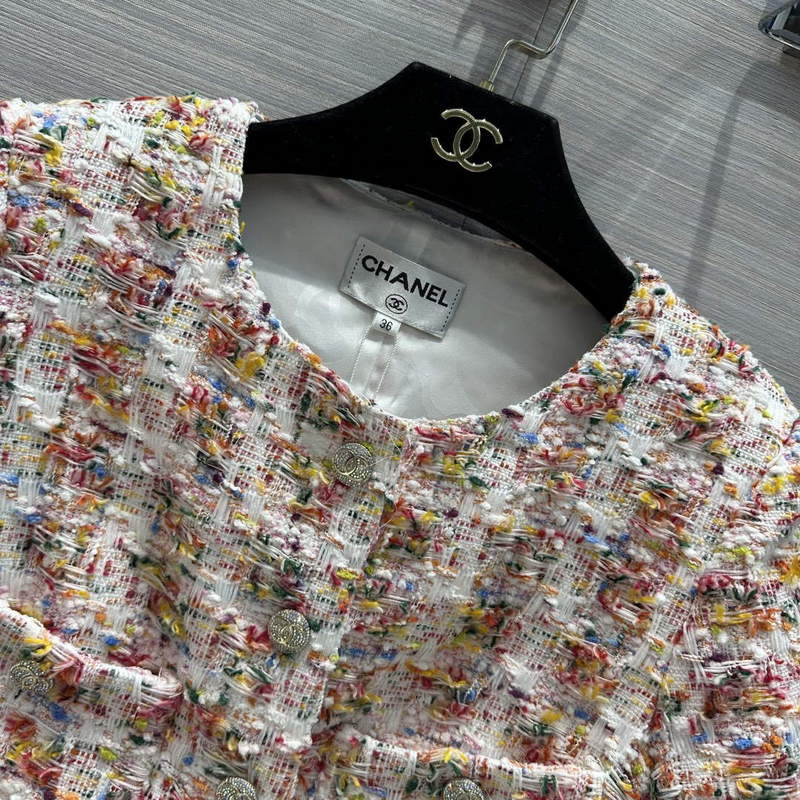 Chanel P73609 Women's Fashion Clothing Jacket C58720
