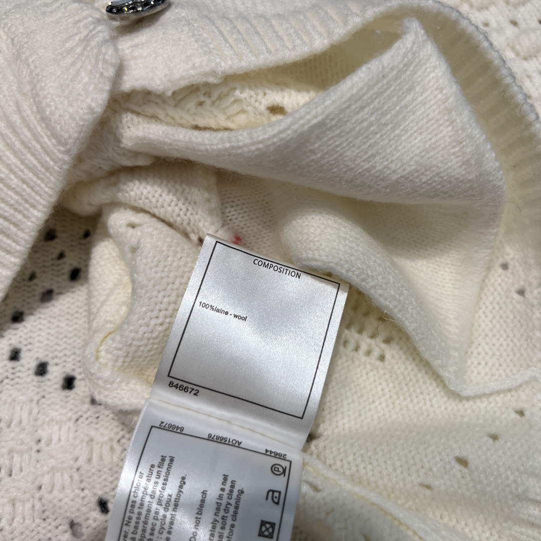 Chanel P73609 Women's Fashion Clothing Jacket C58721