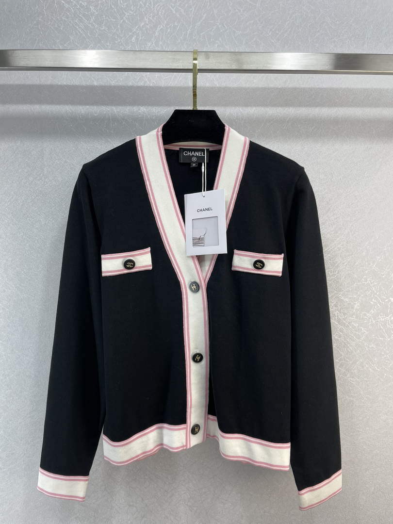 Chanel P73877 Women's Fashion Clothing Sweater C58718