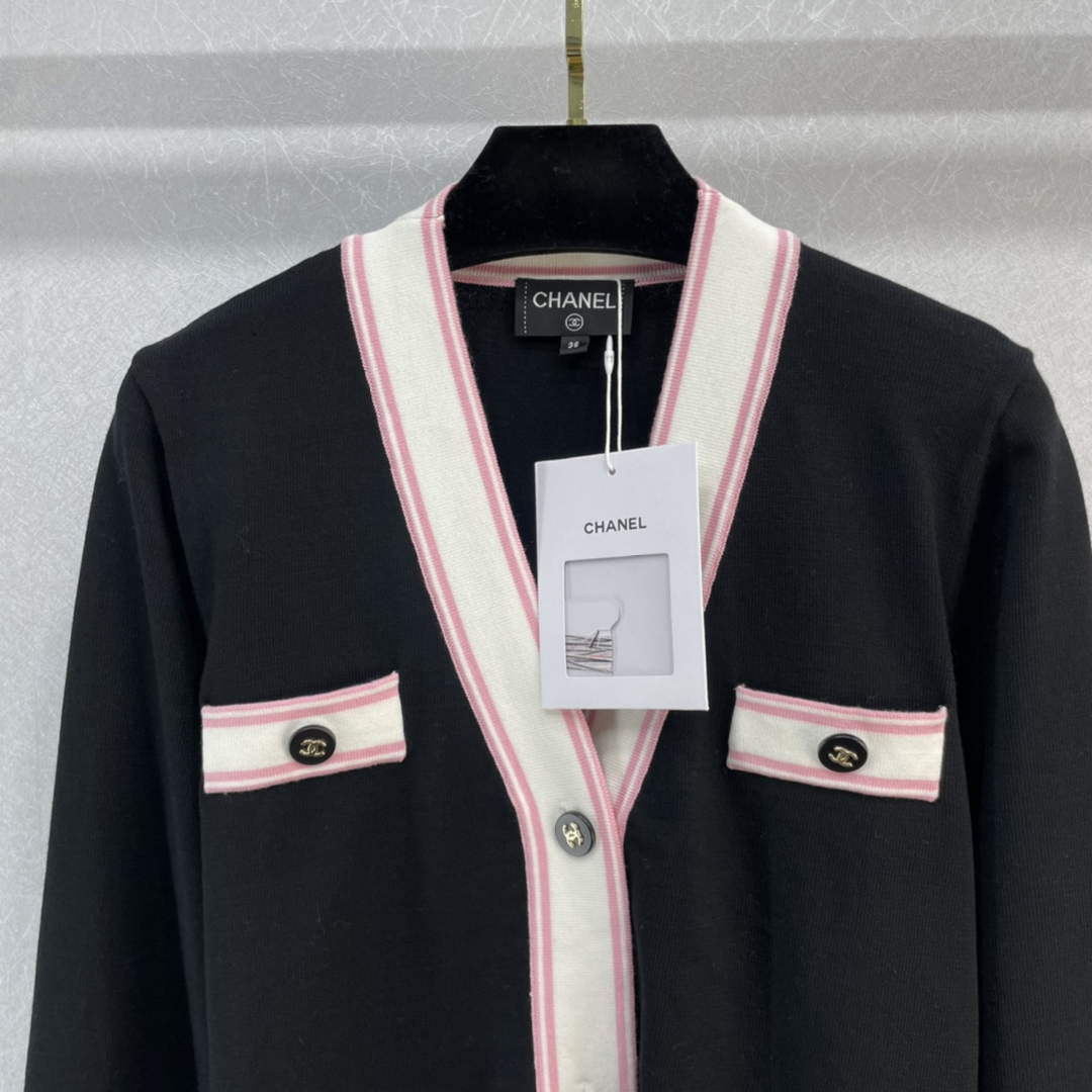 Chanel P73877 Women's Fashion Clothing Sweater C58718
