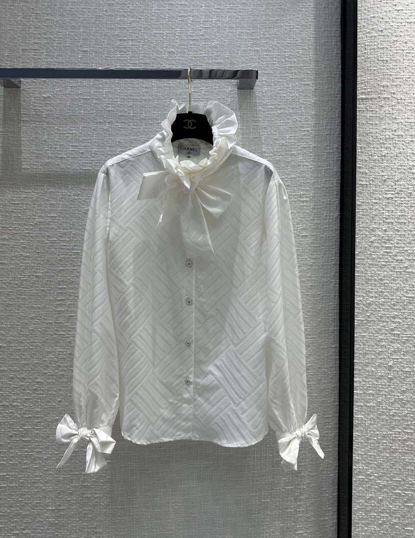 Chanel P75547 Women's Fashion Clothing Blouse C58815