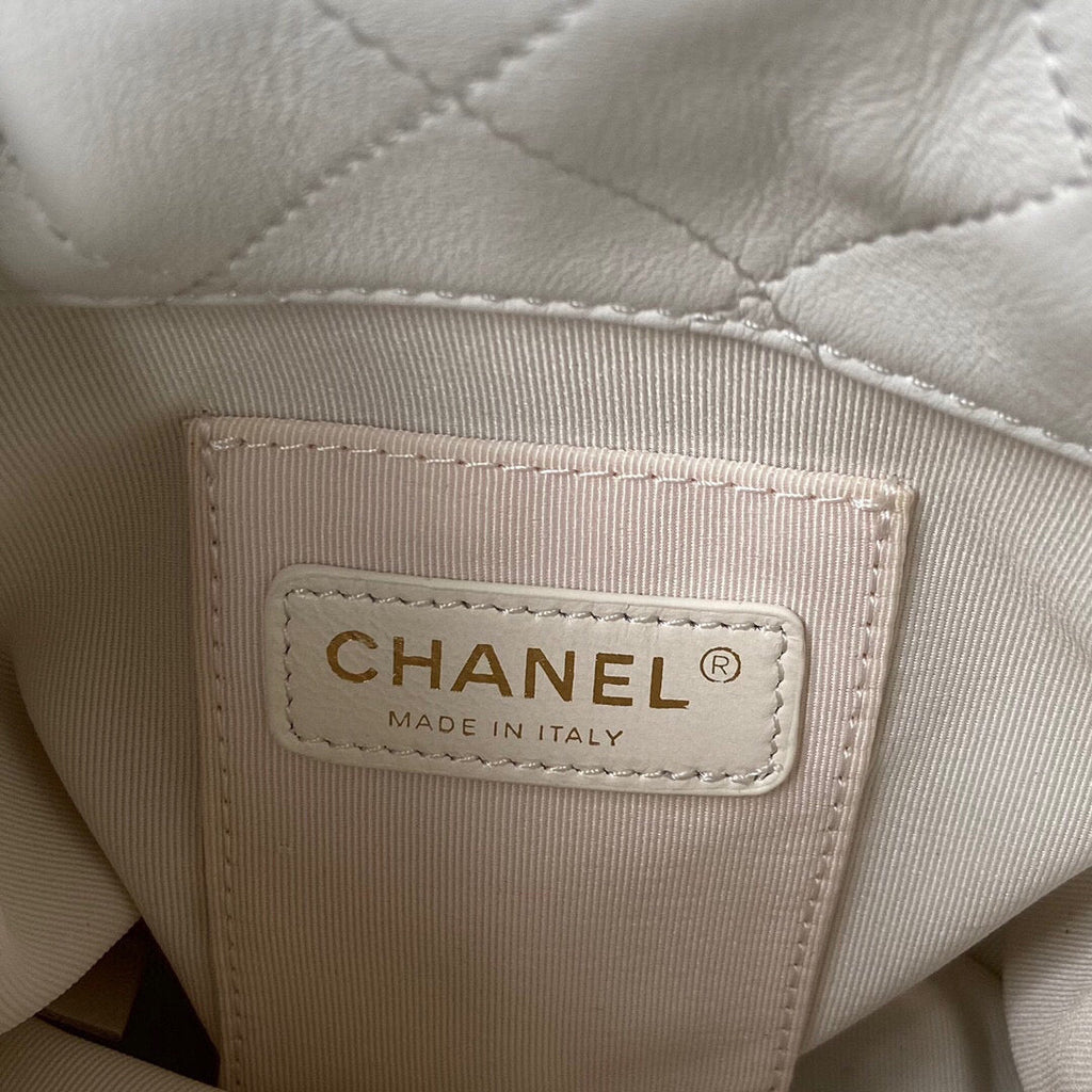 Chanel Pearl Bracelet Bucket Bag Lambskin AS2608 White