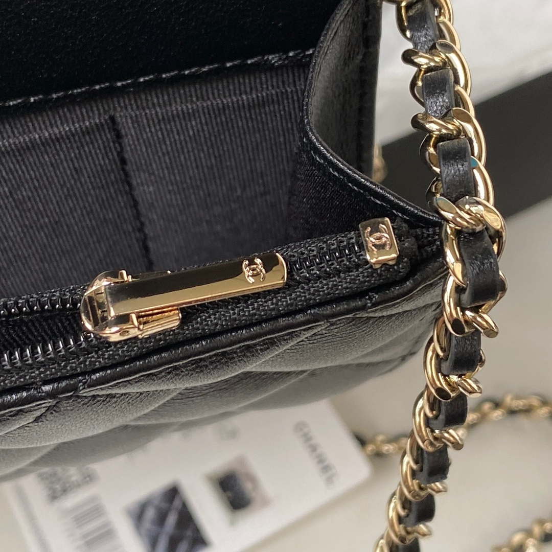 Chanel Phone Holder with Chain CC  Lambskin & Gold-Tone Metal AP3226 Black