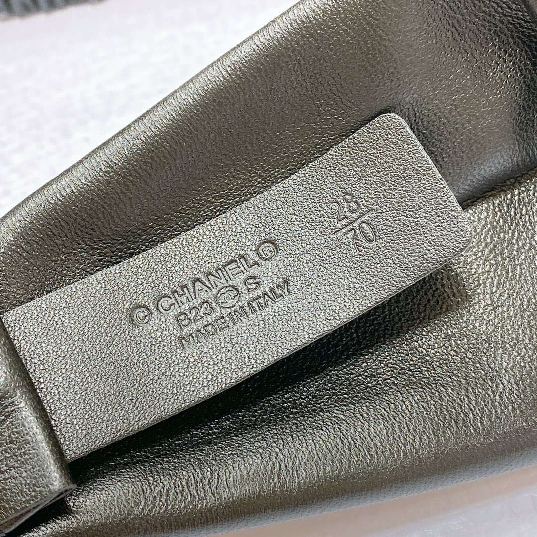 Chanel polished CC brass buckle Sheepskin elastic belt AA0936