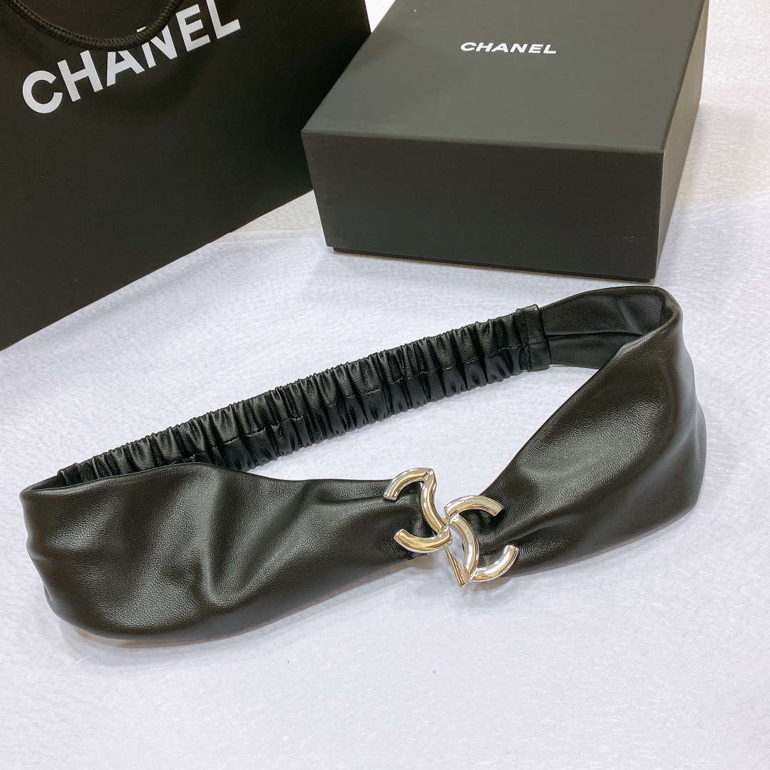 Chanel polished CC brass buckle Sheepskin elastic belt AA0937
