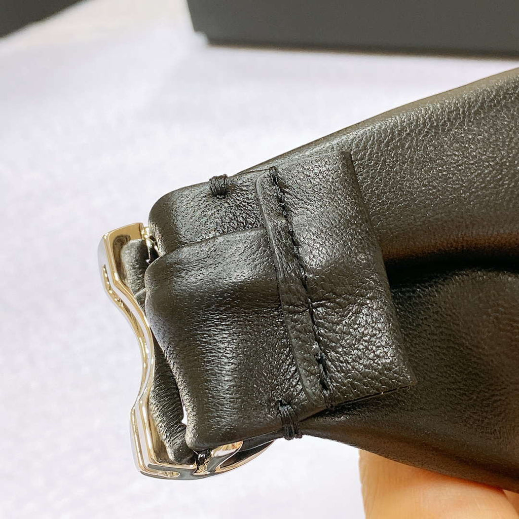 Chanel polished CC brass buckle Sheepskin elastic belt AA0937