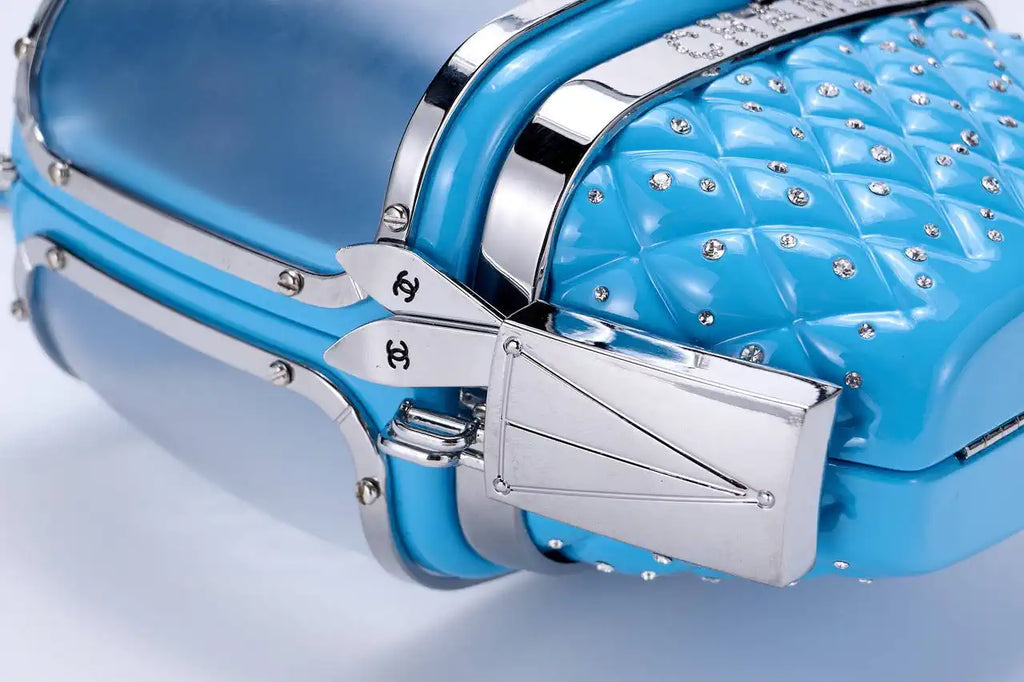 Chanel Resort 2019 Ski Gondola Turquoise Runway Swarovski Minaudi¨¨re Bag AS1200