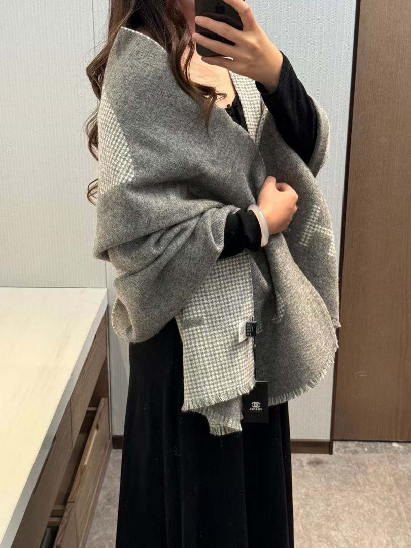 Chanel Scarves Fashion Scarf C81492