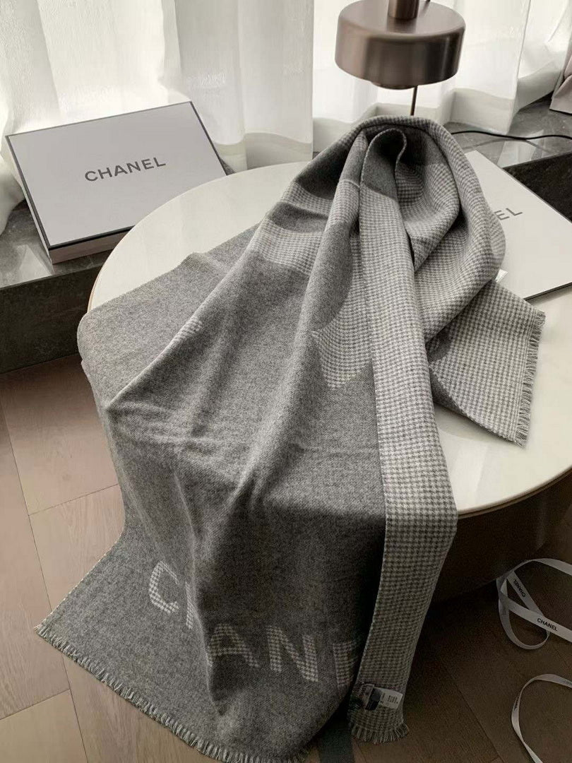 Chanel Scarves Fashion Scarf C81492