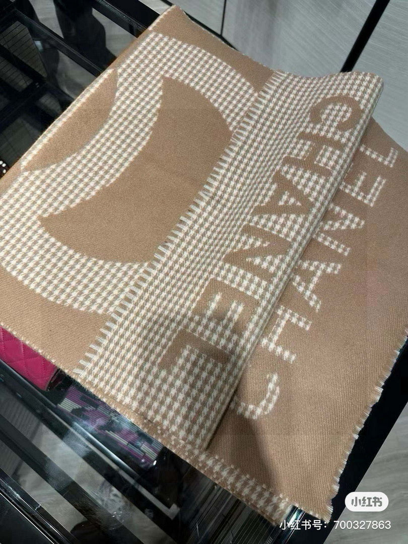 Chanel Scarves Fashion Scarf C81493