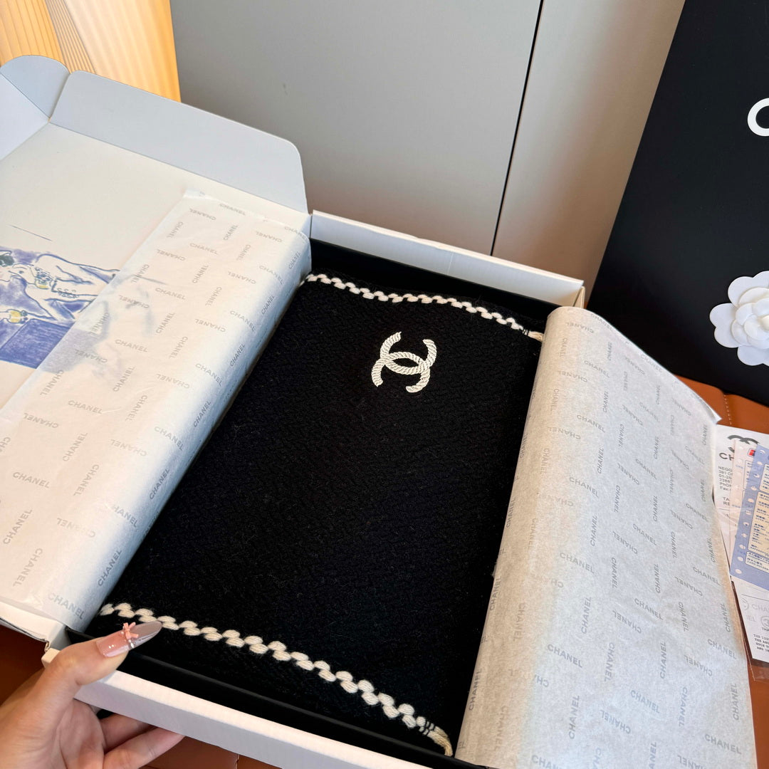 Chanel Scarves Fashion Scarf C81502